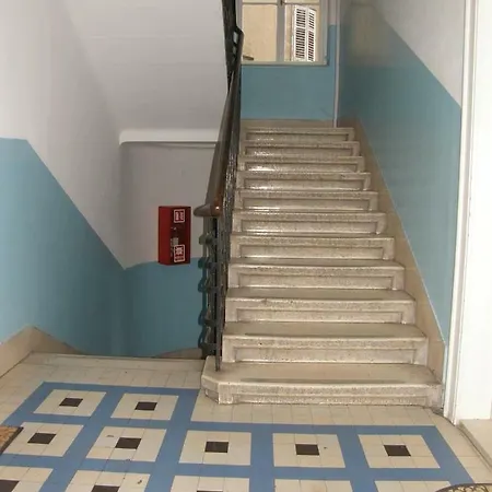 Apartment Spacious In City Center *
