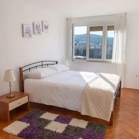Spacious In City Center * Split
