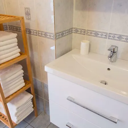 Spacious In City Center * Split